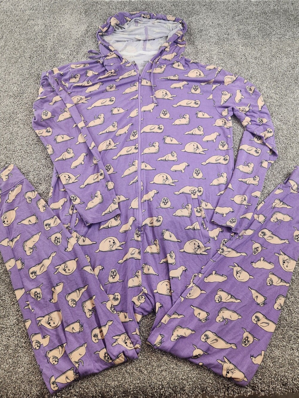 MeUndies Sea Lion Print One Piece Unisex M/L Purple Sea Lion Onesee Sleep Pajama